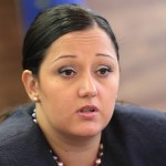 Павлова предрече по-голяма бедност, ако падне Бордът