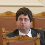 Бюджет 2014 уреди данъчно облекчение за най-ниските заплати