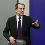 Орешарски: Търсим висши кадри за енергетиката