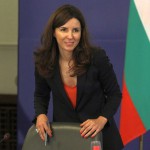 Цанова е на крачка от назначение в стратегическия еврофонд
