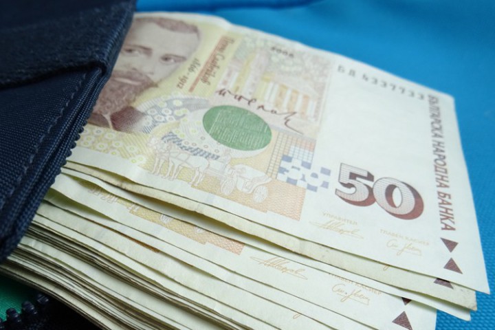 На 12 септември на ул Тодор Влайков във Варна заплашвана