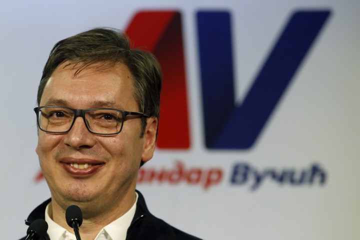 Президентът на Сърбия Александър Вучич откри отсечка от автомагистралата свързваща